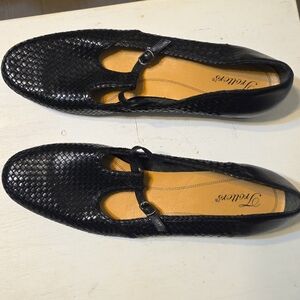 Trotters Black Leather Braided Sandals Size 12 N